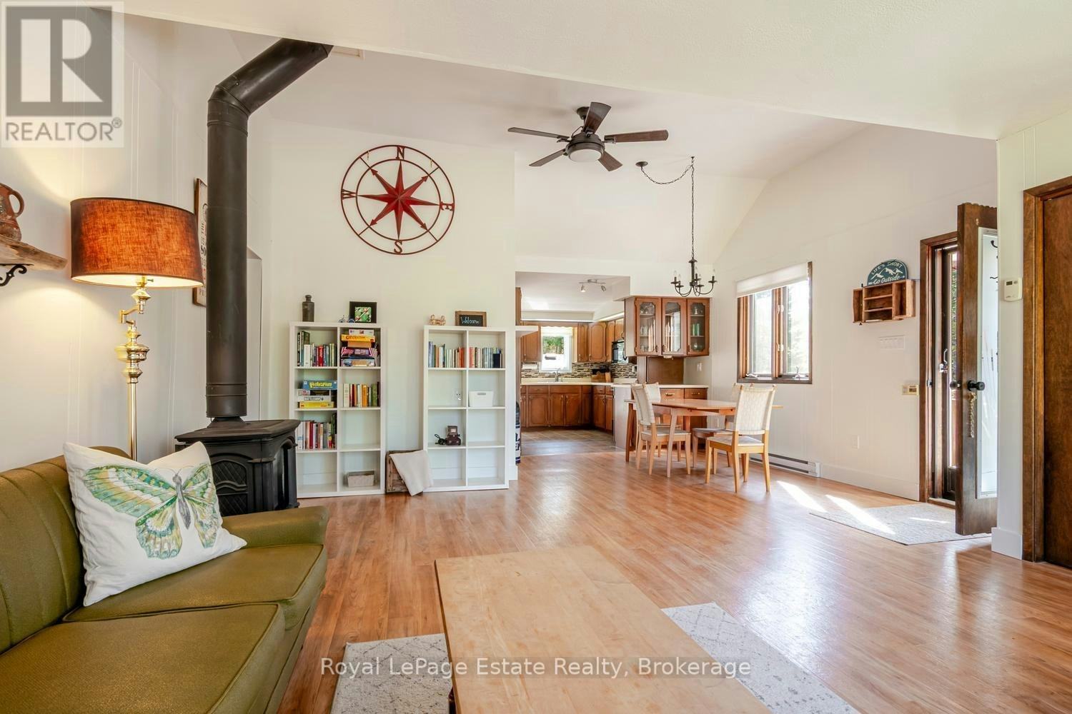 1207 Sauble Falls Road, South Bruce Peninsula, ON, N0H 2G0 - 14