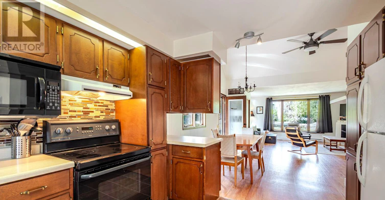 1207 Sauble Falls Road, South Bruce Peninsula, ON, N0H 2G0 - 15