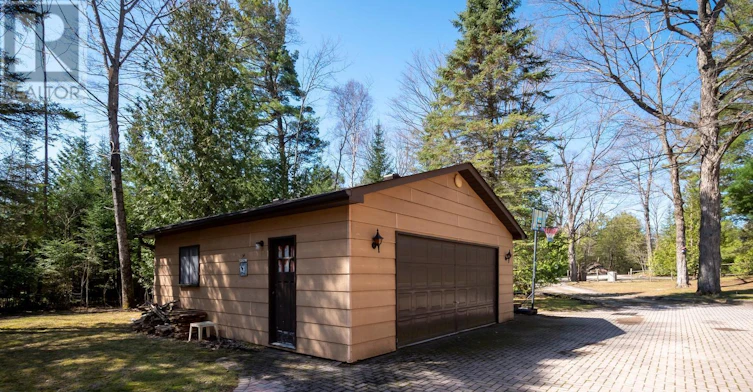 1207 Sauble Falls Road, South Bruce Peninsula, ON, N0H 2G0 - 29