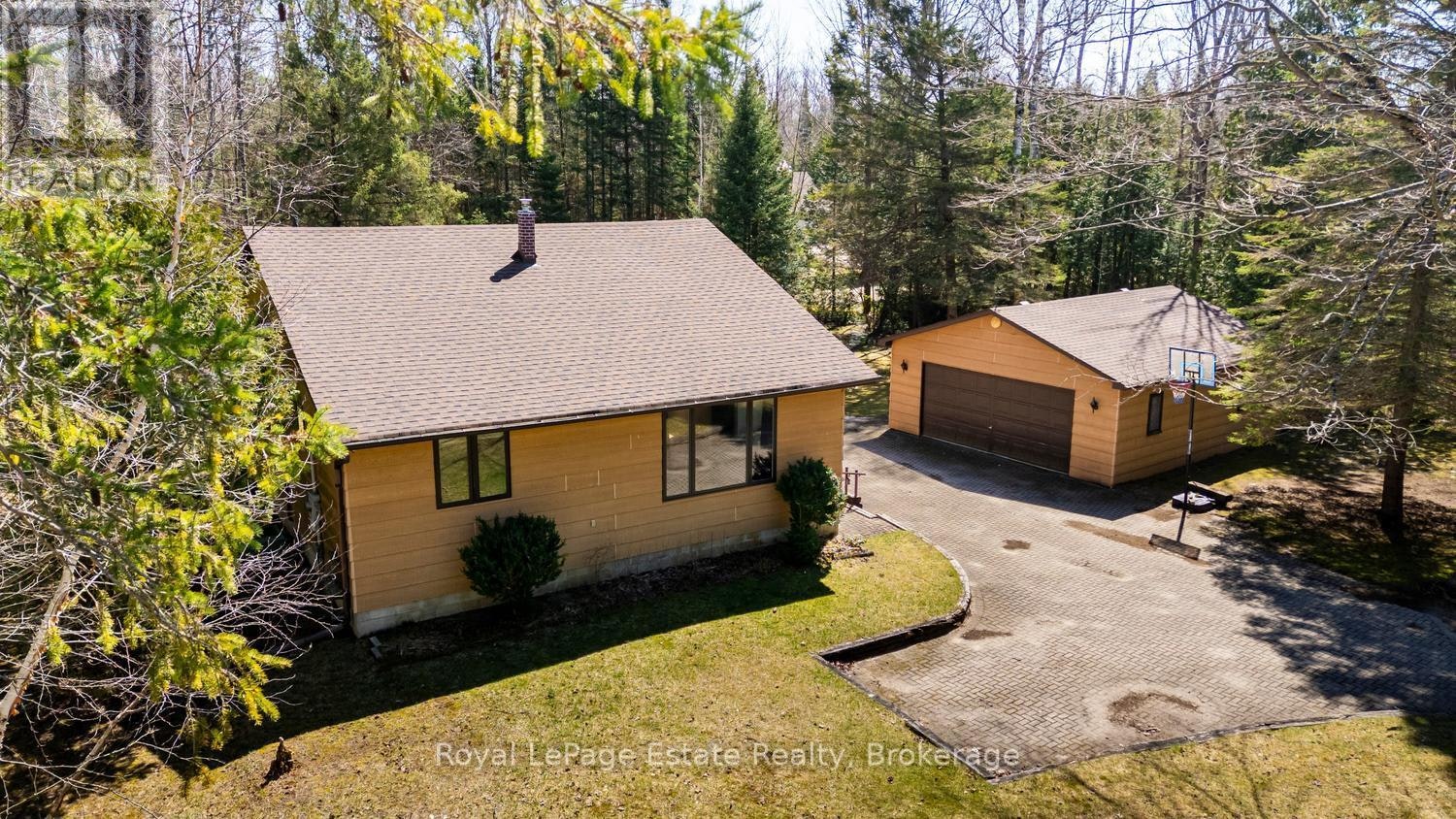 1207 Sauble Falls Road, South Bruce Peninsula, ON, N0H 2G0 - 4