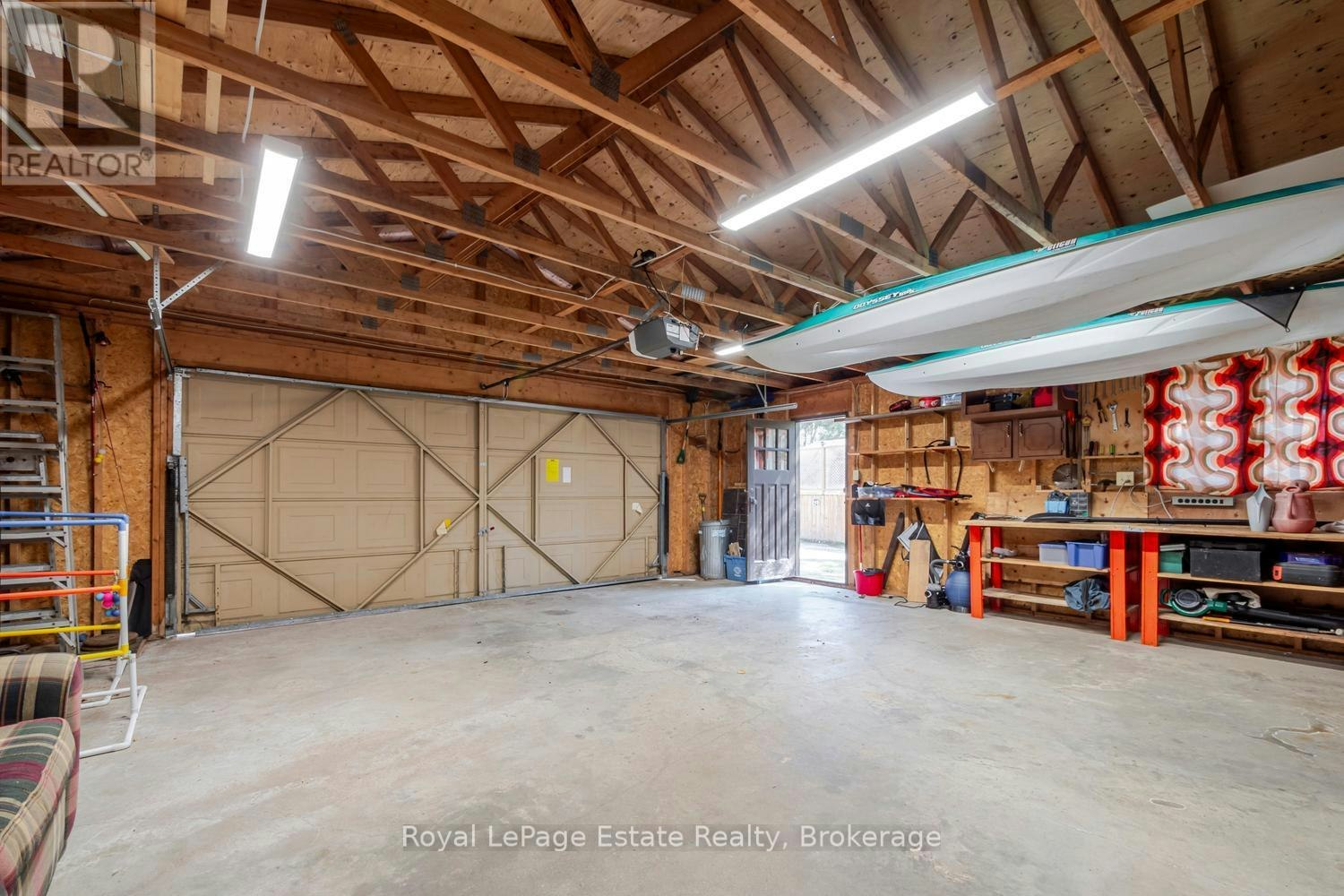 1207 Sauble Falls Road, South Bruce Peninsula, ON, N0H 2G0 - 30