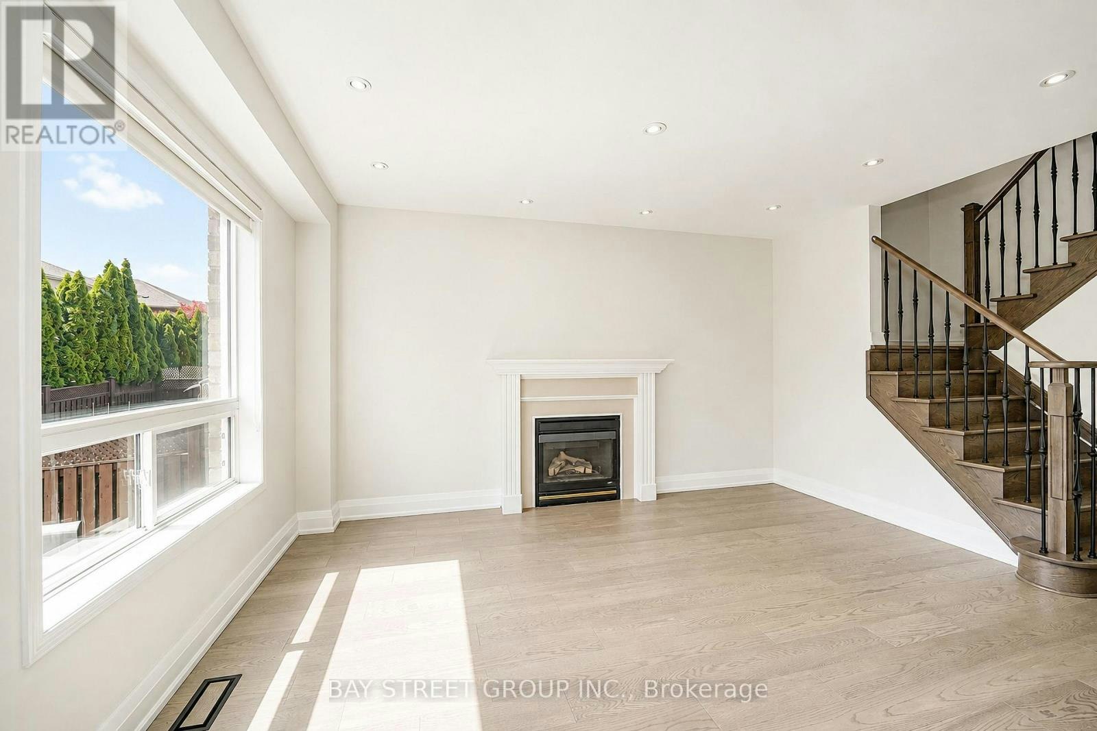 72 Purcell Crescent, Vaughan, ON, L6A 3C6 - 17