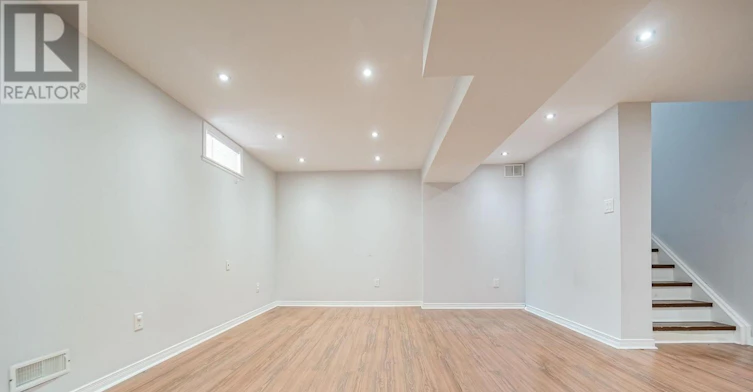 72 Purcell Crescent, Vaughan, ON, L6A 3C6 - 41