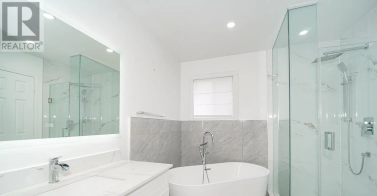 72 Purcell Crescent, Vaughan, ON, L6A 3C6 - 35