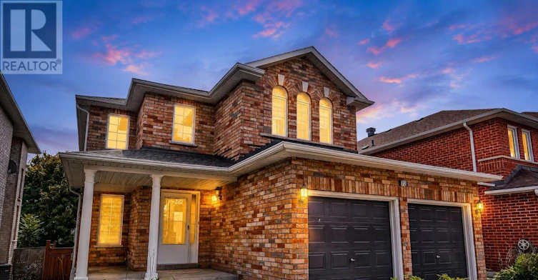72 Purcell Crescent, Vaughan, ON, L6A 3C6 - 2