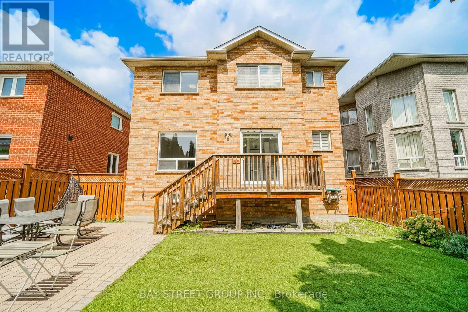 72 Purcell Crescent, Vaughan, ON, L6A 3C6 - 9