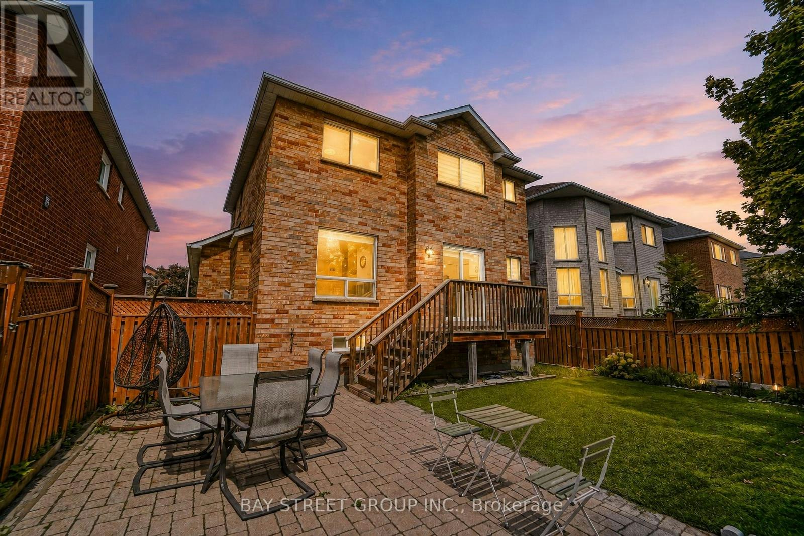 72 Purcell Crescent, Vaughan, ON, L6A 3C6 - 3