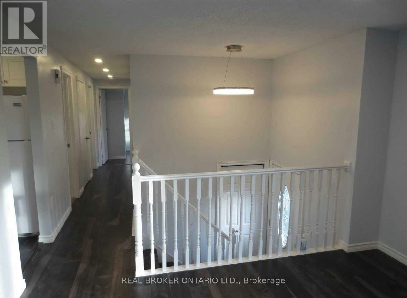 UPPER-18 Chippawa Court, Barrie, ON, L4M 5N8 - 15
