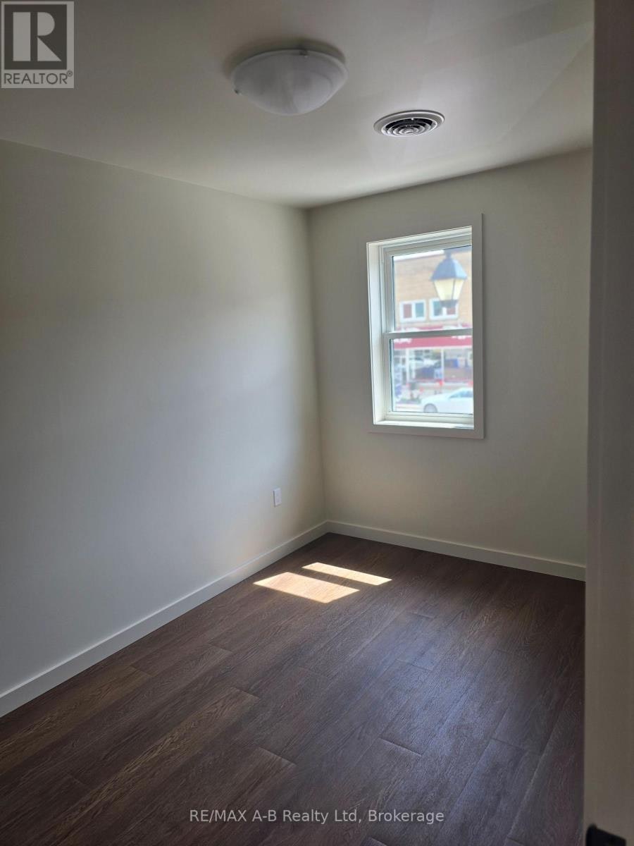 1-112 Ontario Street, Stratford, ON, N5A 7Y4 - 10