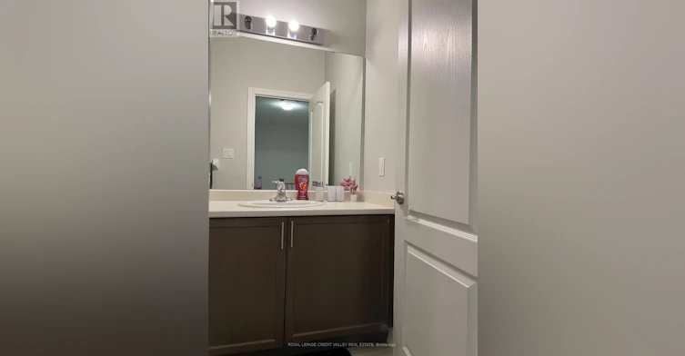 7 Cachia Lane, Ajax, ON, L1T 0P8 - 23