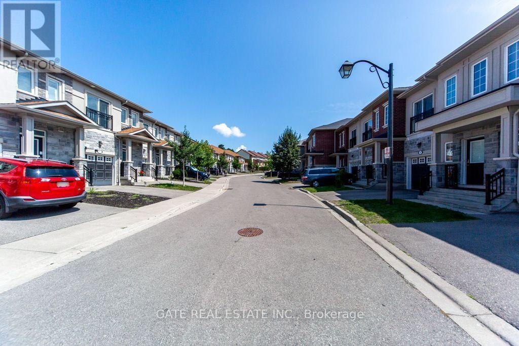 53 Kantium Way, Whitby, ON, L1N 9K9 - 5