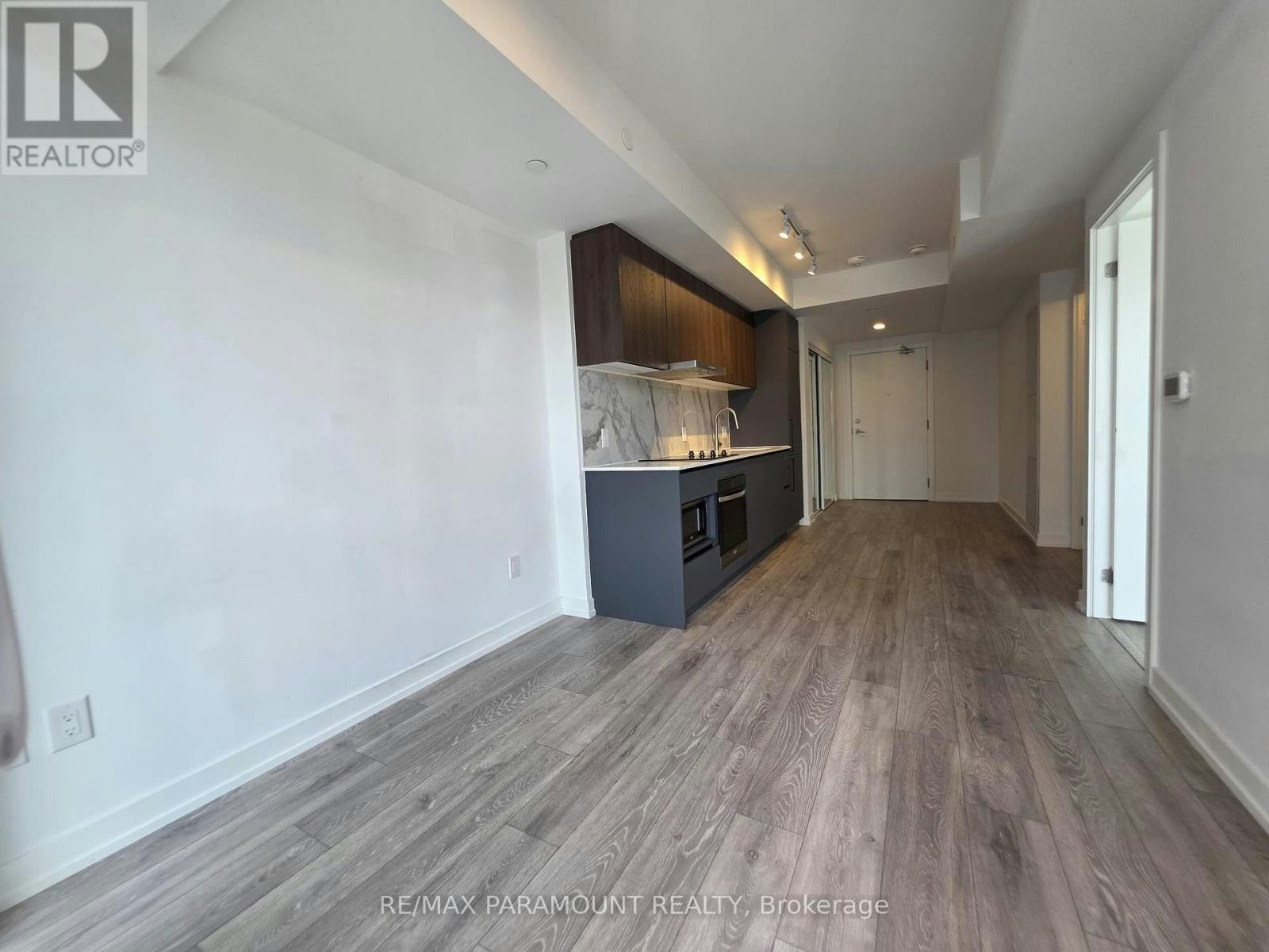 1032-1100 Sheppard Avenue W, Toronto, ON, M3J 0H1 - 10