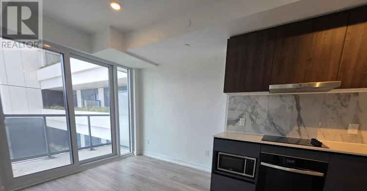 1032-1100 Sheppard Avenue W, Toronto, ON, M3J 0H1 - 8