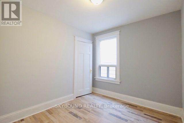 72 Somerset Avenue, Hamilton, ON, L8L 2L7 - 3