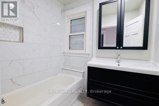 72 Somerset Avenue, Hamilton, ON, L8L 2L7 - 7