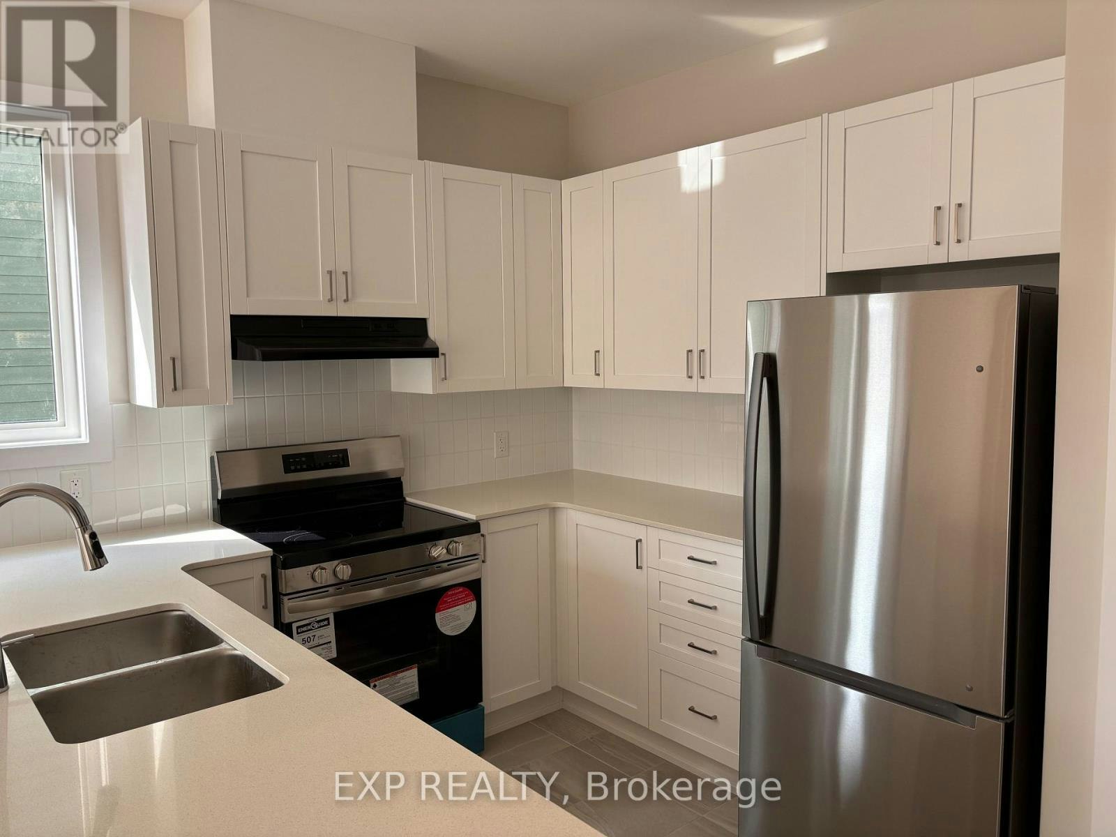 530 Oldenburg Avenue, Ottawa, ON, K0A 2Z0 - 5