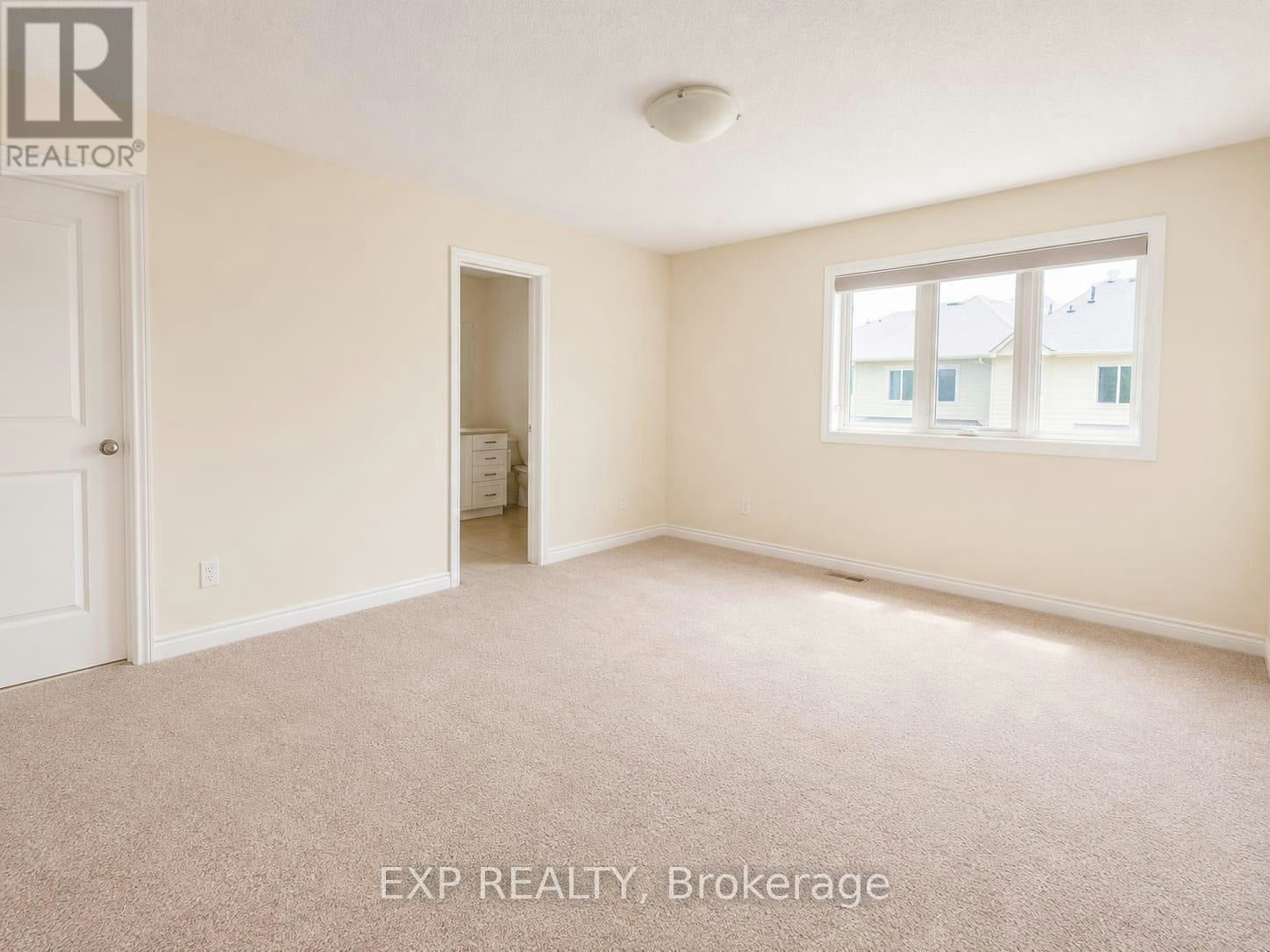 55 Fallengale Crescent, Ottawa, ON, K2T 0K9 - 6