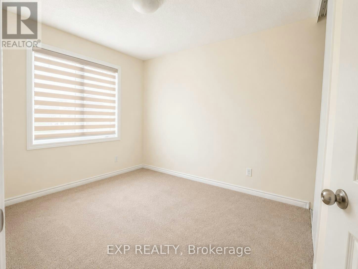 55 Fallengale Crescent, Ottawa, ON, K2T 0K9 - 7