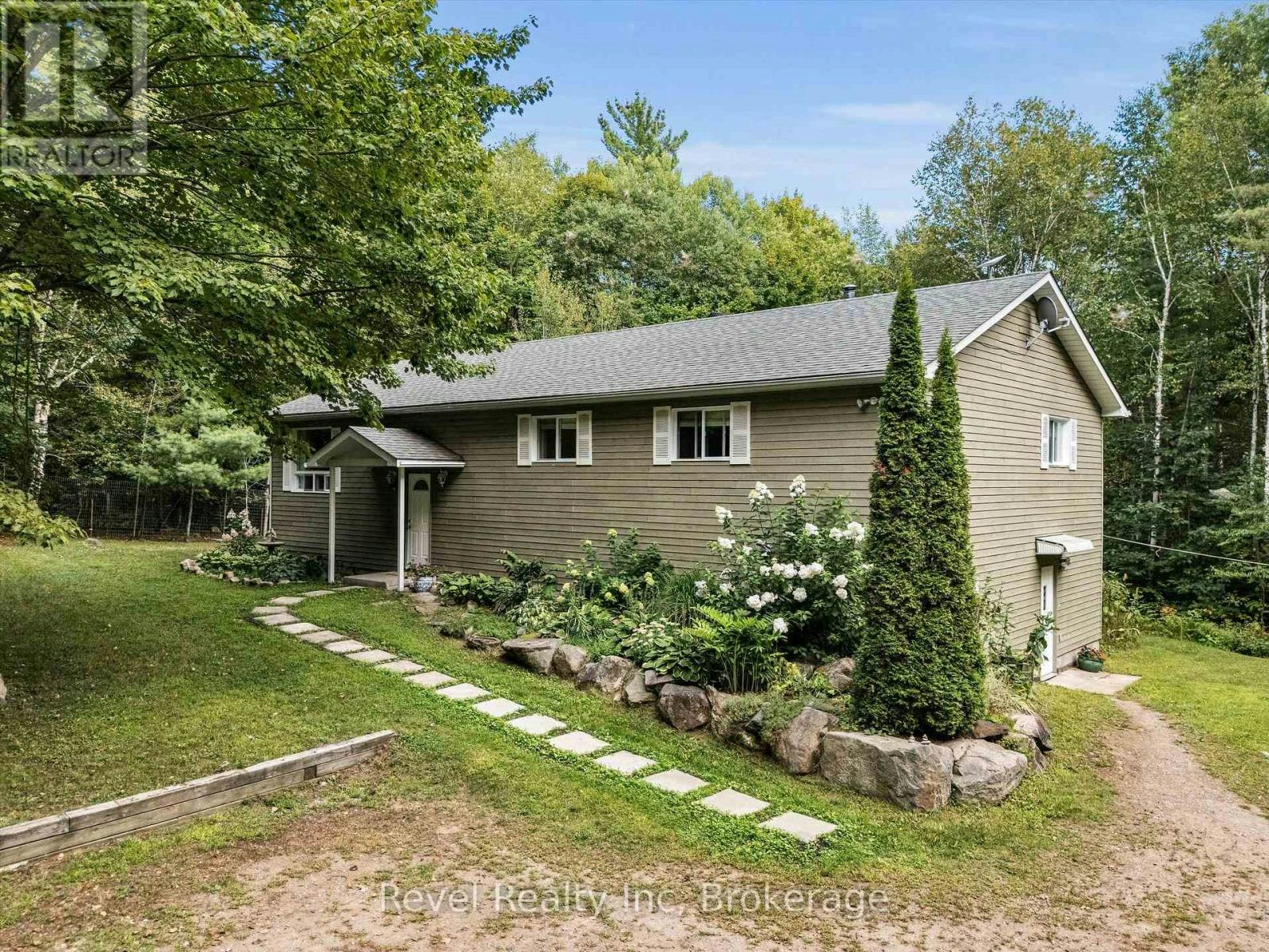 1326 Echo Lake Road, Lake of Bays, ON, P0B 1A0