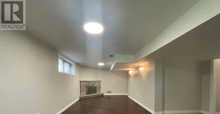 BSMT-100 Charlton Boulevard, Toronto, ON, M2M 1B9 - 3