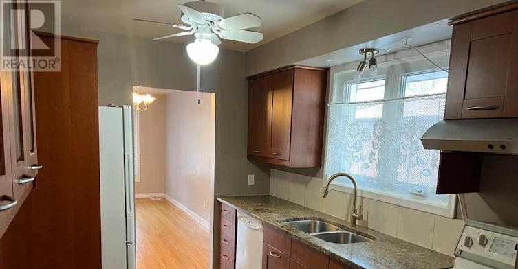 MAIN-26 Oakridge Drive, Toronto, ON, M1M 2A4 - 3