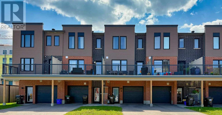 5 Fairlane Avenue, Barrie, ON, L9J 0N1 - 3