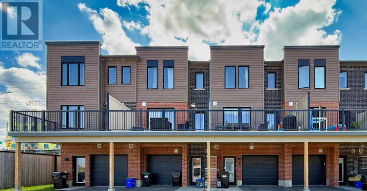 5 Fairlane Avenue, Barrie, ON, L9J 0N1 - 4