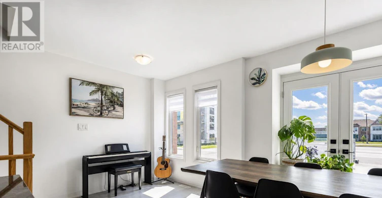 5 Fairlane Avenue, Barrie, ON, L9J 0N1 - 17