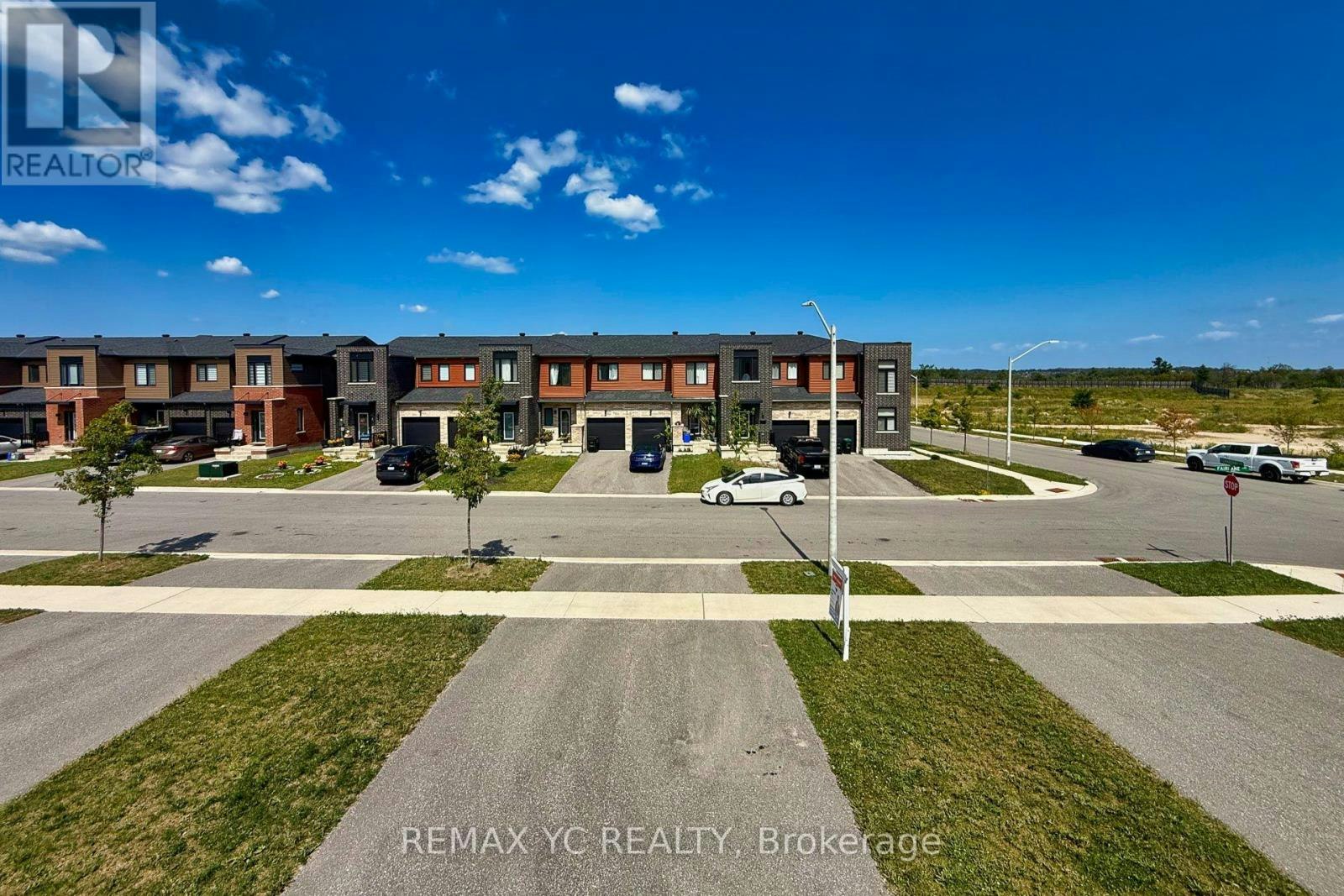 5 Fairlane Avenue, Barrie, ON, L9J 0N1 - 33