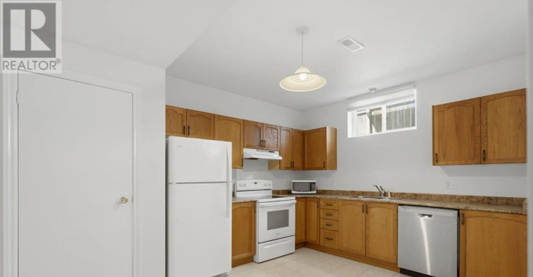 BASEMENT-109 Sovereigns Gate S, Barrie, ON, L4N 0Y9 - 3