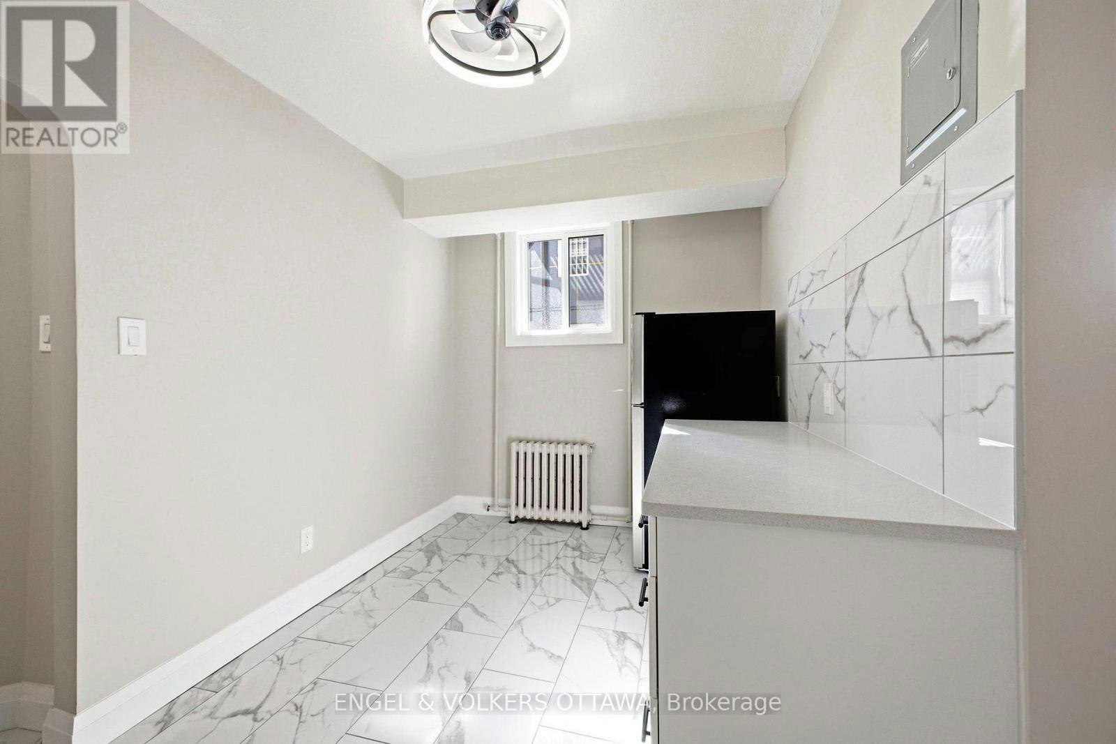 1-287 St Laurent Boulevard, Ottawa, ON, K1K 2Z3 - 9