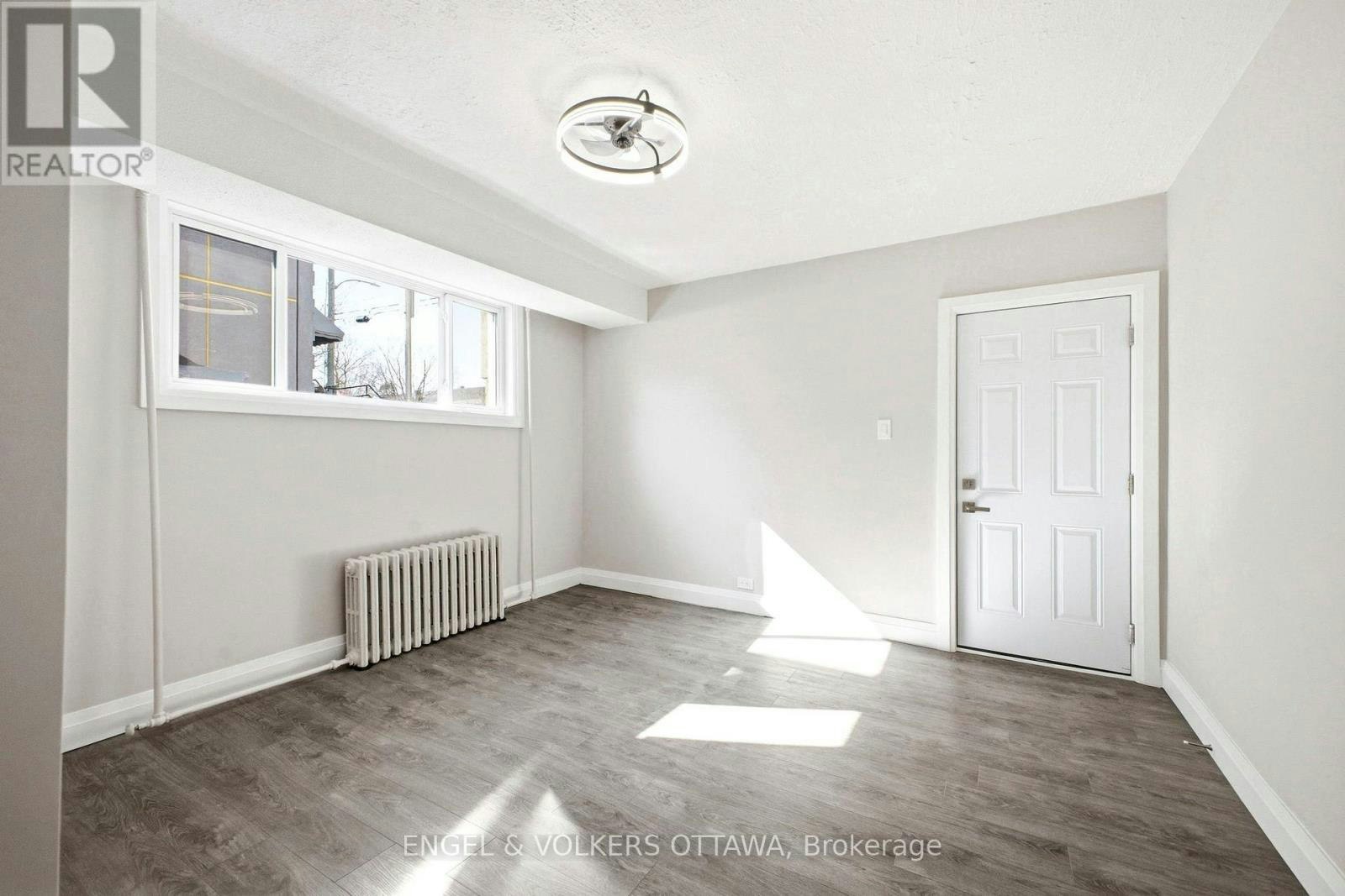 1-287 St Laurent Boulevard, Ottawa, ON, K1K 2Z3 - 4