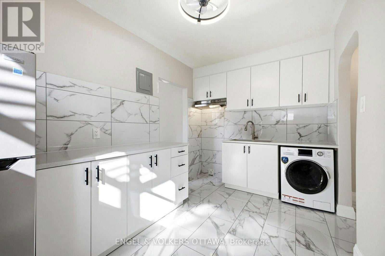 1-287 St Laurent Boulevard, Ottawa, ON, K1K 2Z3 - 8