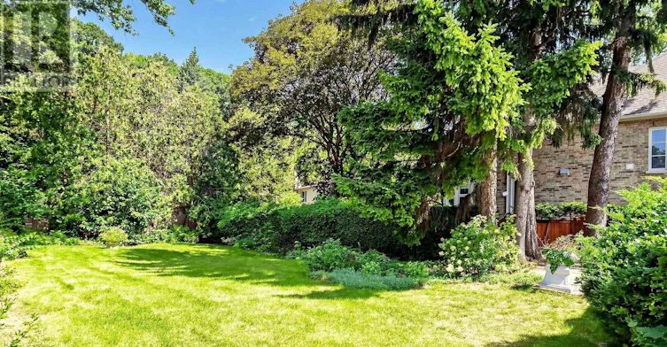 50 Plymbridge Road, Toronto, ON, M2P 1A3 - 48