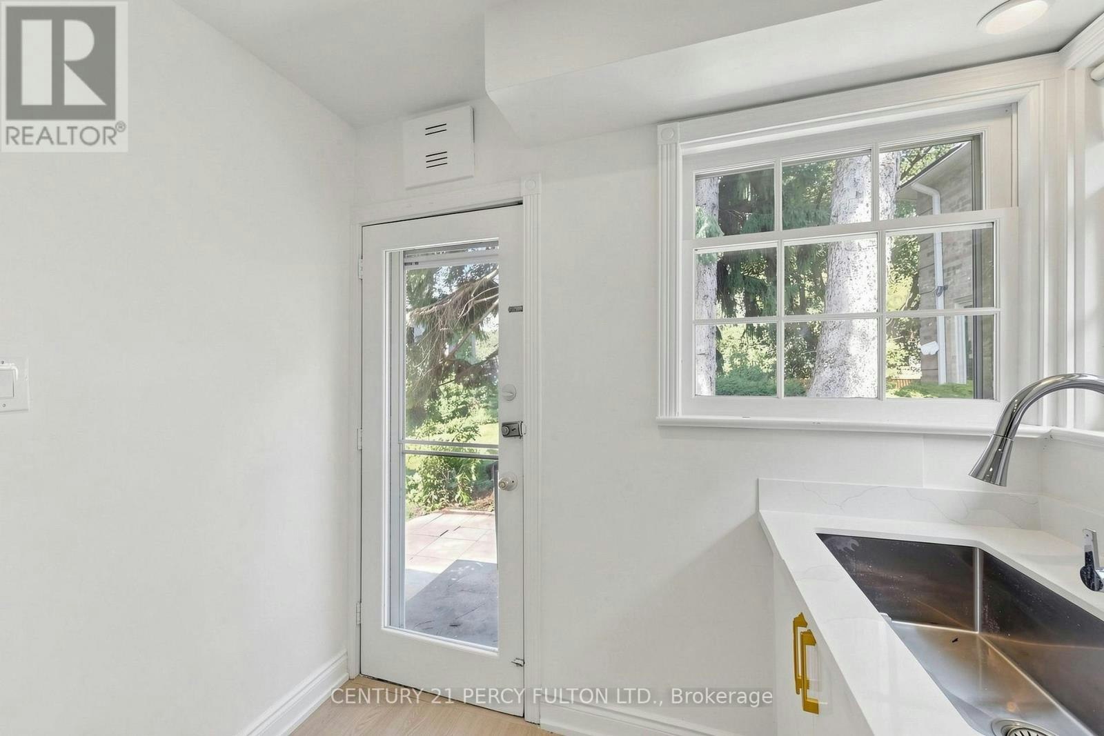 50 Plymbridge Road, Toronto, ON, M2P 1A3 - 18