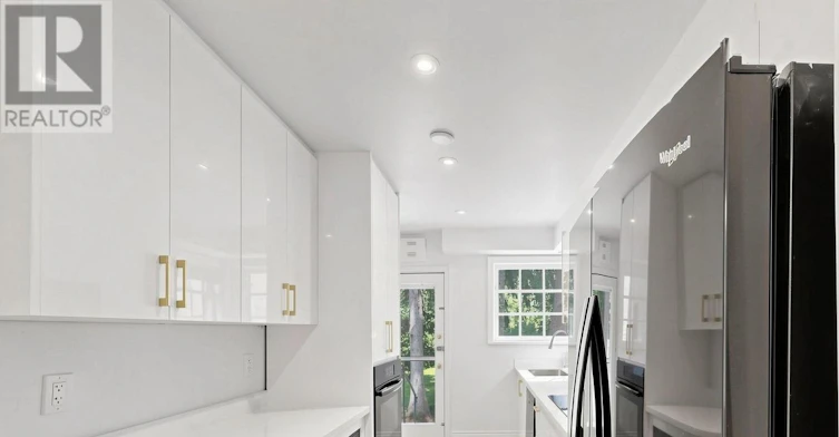 50 Plymbridge Road, Toronto, ON, M2P 1A3 - 13