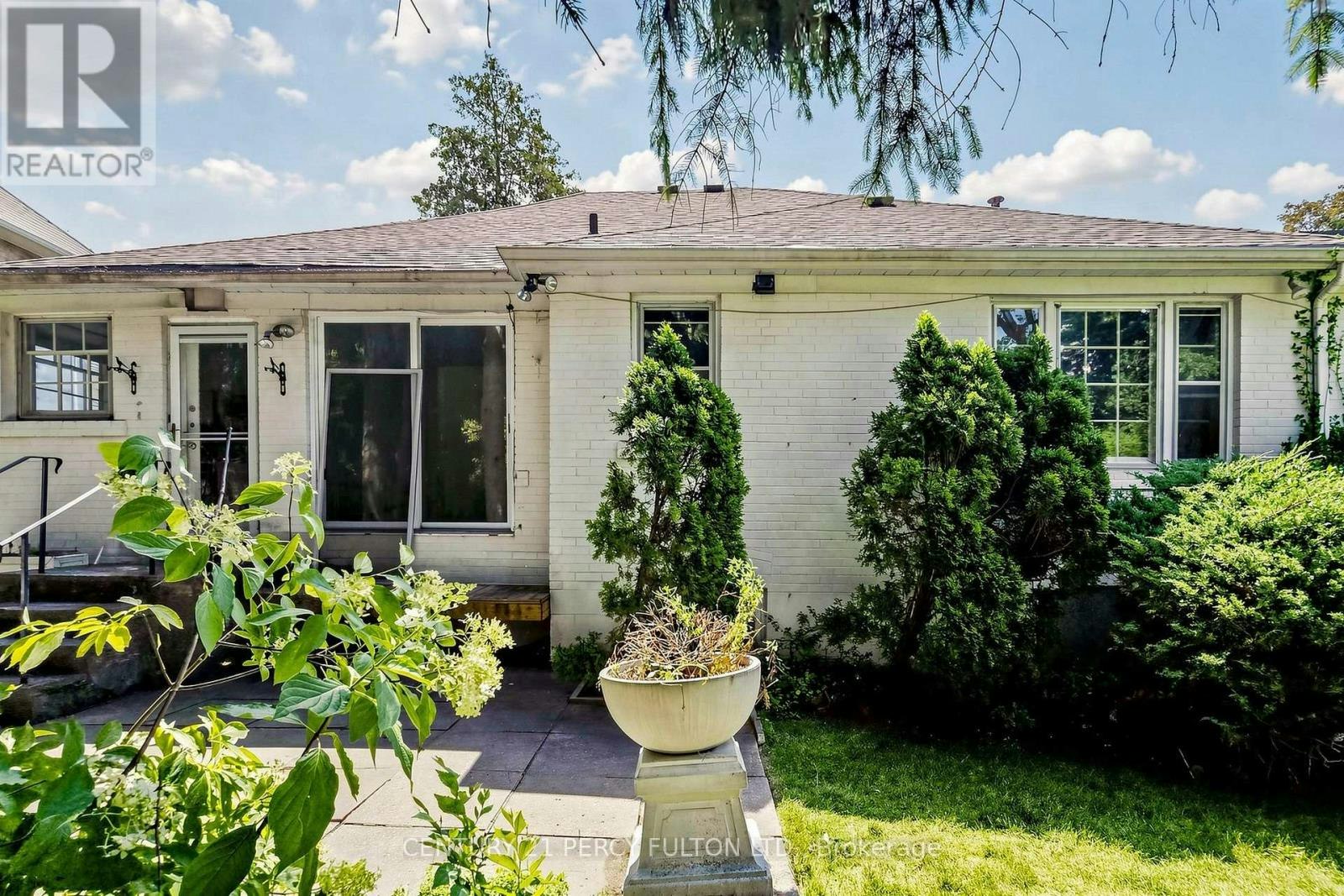 50 Plymbridge Road, Toronto, ON, M2P 1A3 - 43