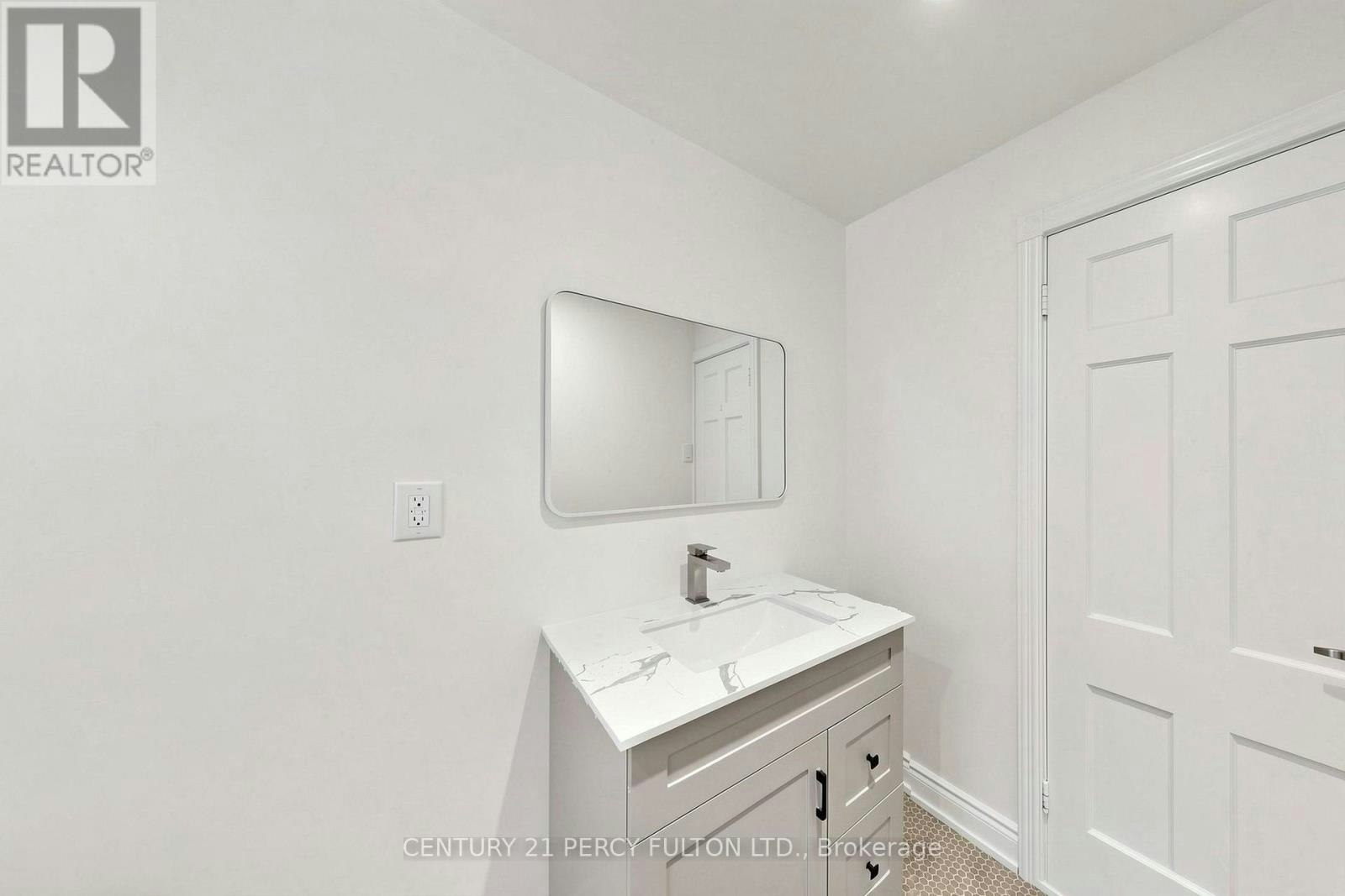 50 Plymbridge Road, Toronto, ON, M2P 1A3 - 24