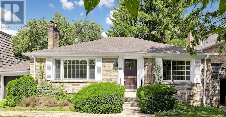 50 Plymbridge Road, Toronto, ON, M2P 1A3 - 4
