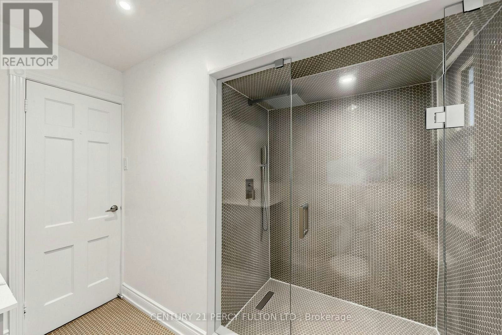 50 Plymbridge Road, Toronto, ON, M2P 1A3 - 25