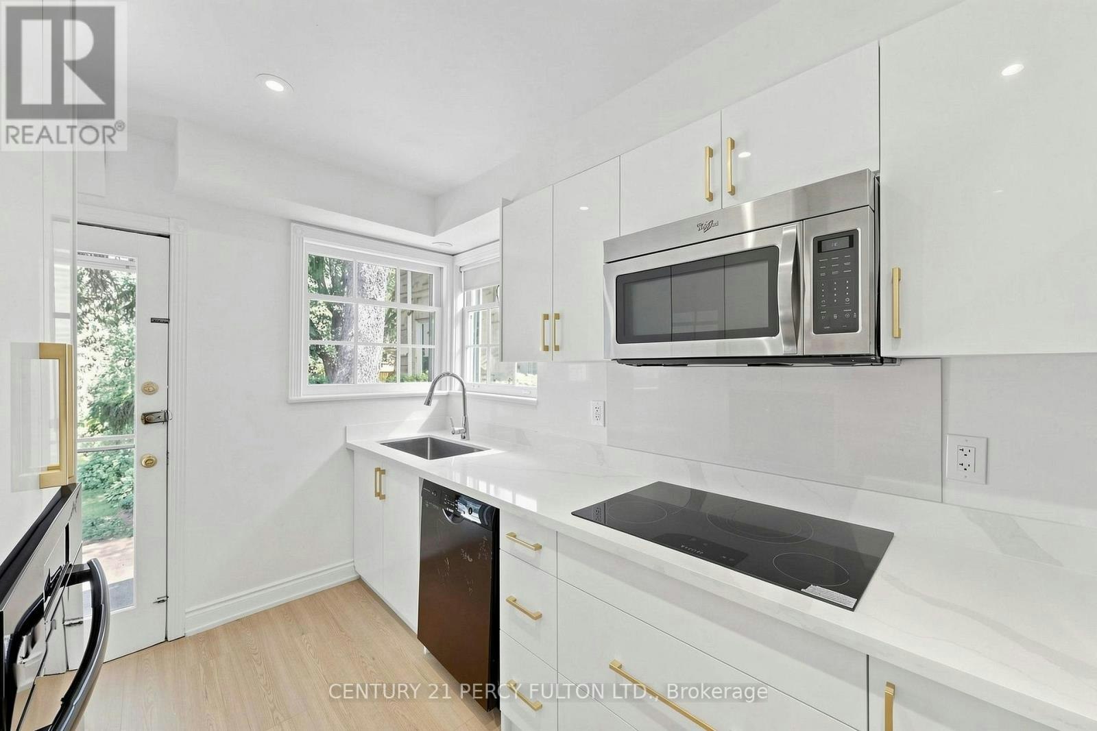 50 Plymbridge Road, Toronto, ON, M2P 1A3 - 16