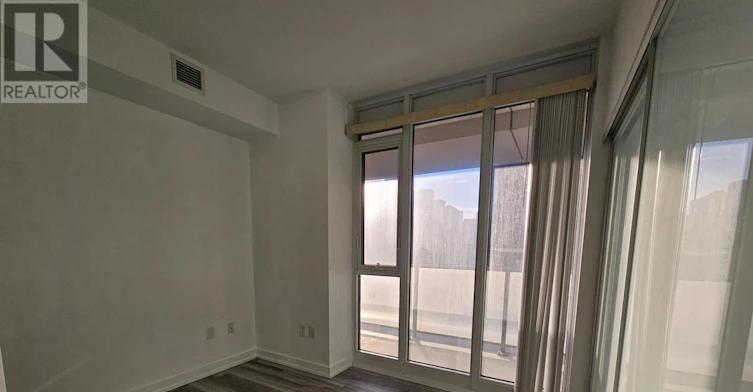 1708-426 University Avenue, Toronto, ON, M5G 1S9 - 8