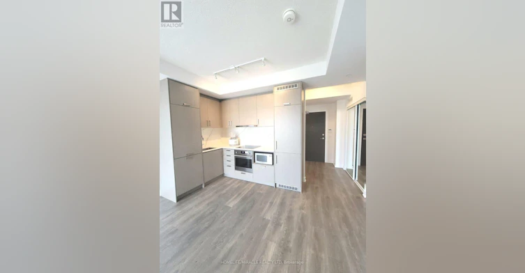 808-60 Honeycrisp Crescent N, Vaughan, ON, L4K 0N5 - 3