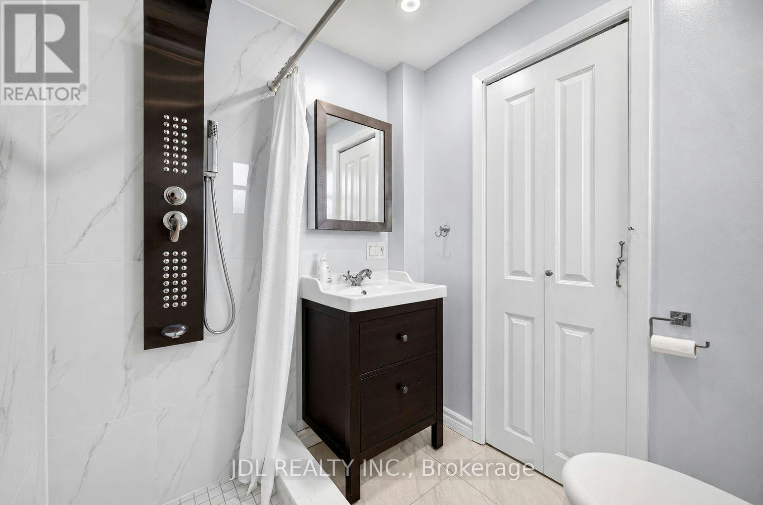 MAIN FLOOR-6 Willowgate Drive, Markham, ON, L3P 1G2 - 16
