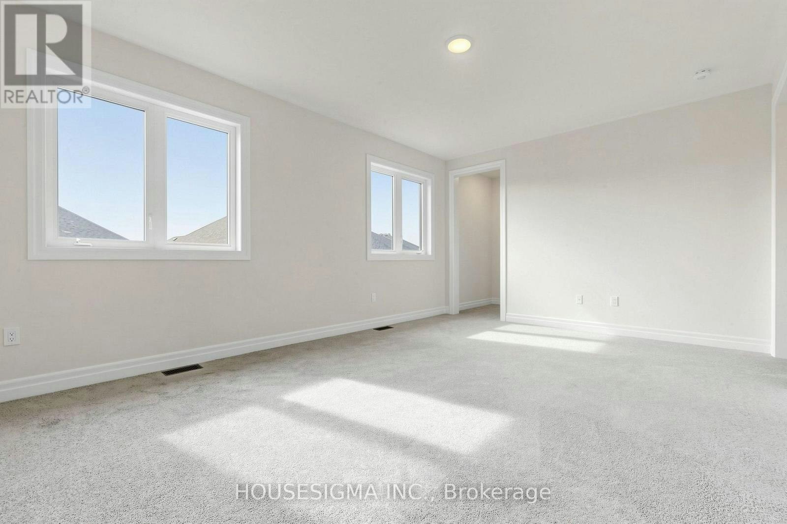 10 Max Bulmer Court, Georgina, ON, L3X 3J9 - 7