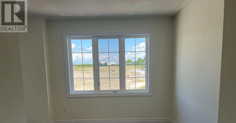 10 Max Bulmer Court, Georgina, ON, L3X 3J9 - 10