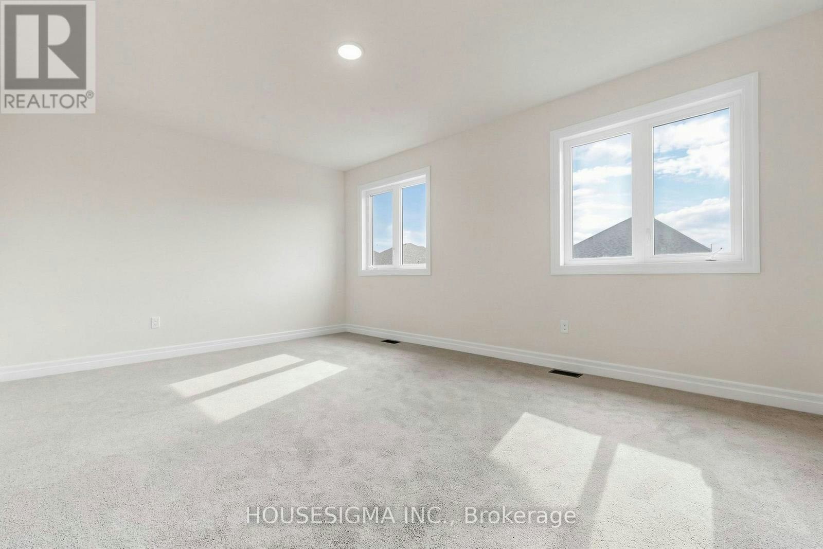 10 Max Bulmer Court, Georgina, ON, L3X 3J9 - 6