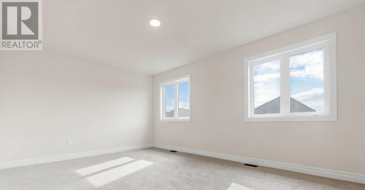 10 Max Bulmer Court, Georgina, ON, L3X 3J9 - 6