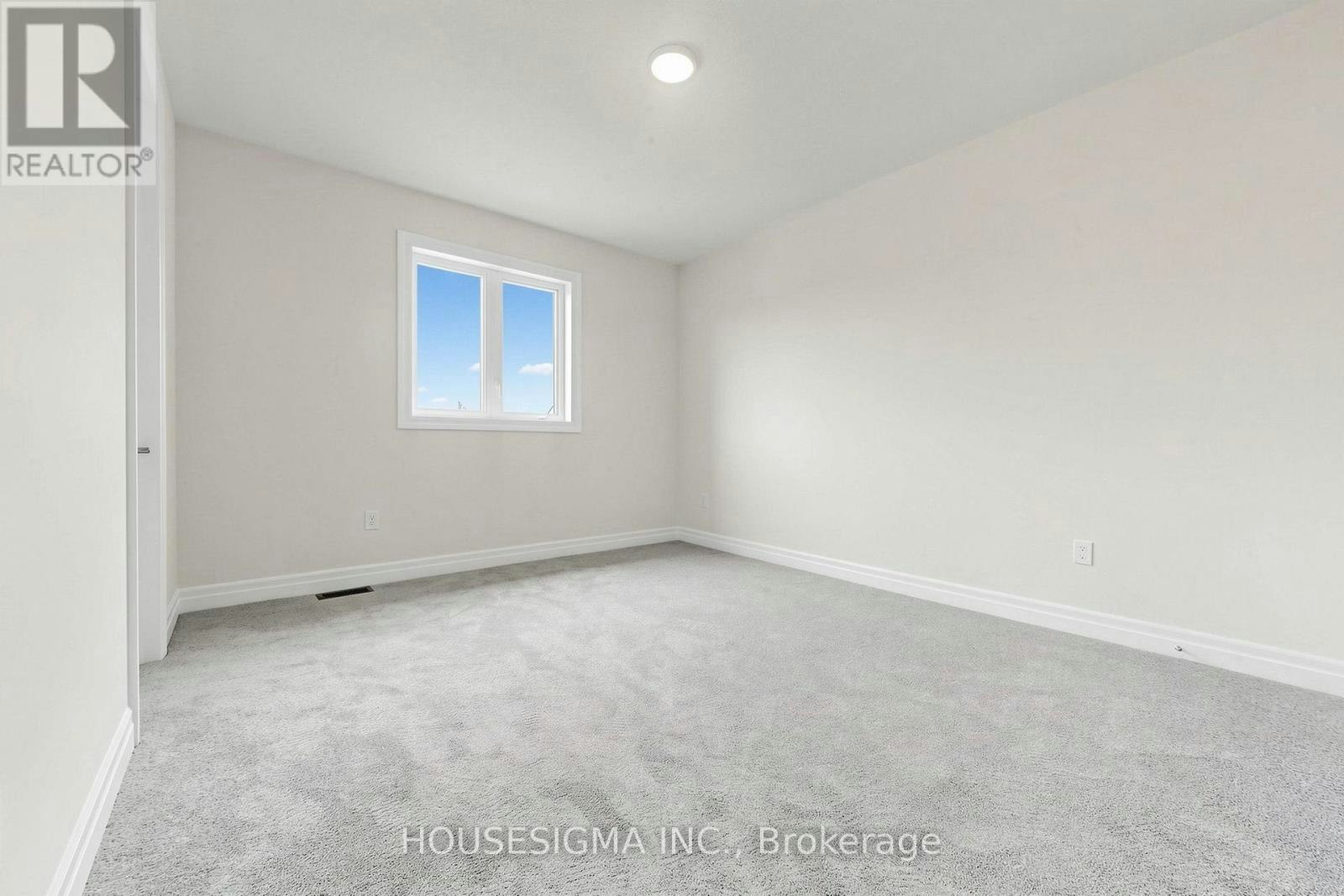 10 Max Bulmer Court, Georgina, ON, L3X 3J9 - 9