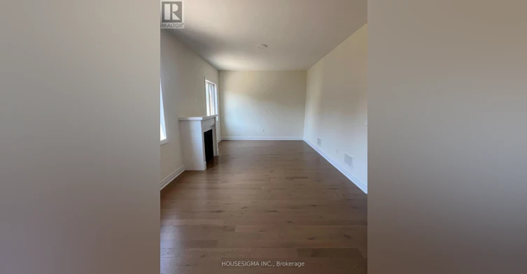 10 Max Bulmer Court, Georgina, ON, L3X 3J9 - 2